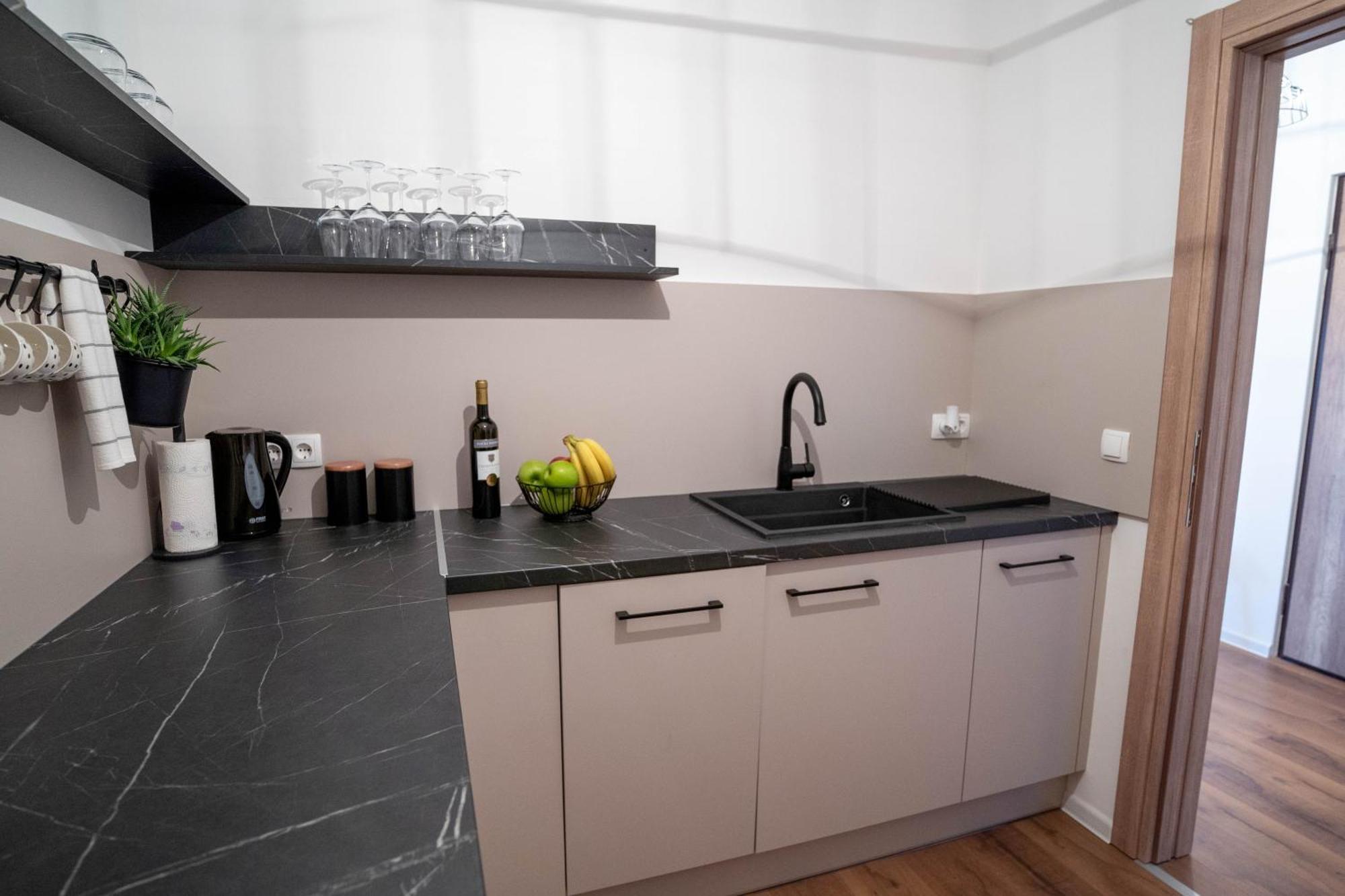 Apartman Niko Livno Buitenkant foto
